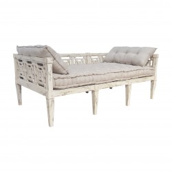 Manor Day Bed